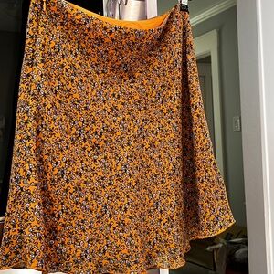 GB Gianni Bini mustard yellow floral lined mini skirt small NWOT